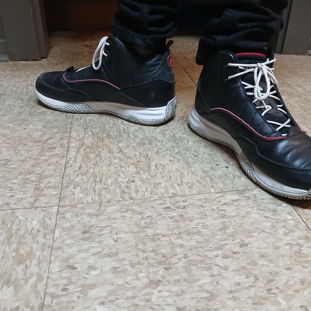 Varsity Vice - image 4